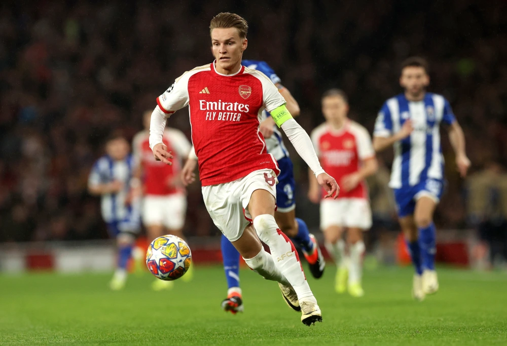 青春风暴席卷欧冠，阿森纳强势破局